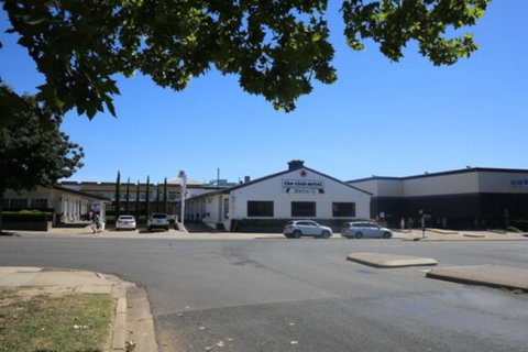 Club Motel - Sydneys Hotel 0