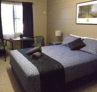 Sunbird Motel - Sydneys Hotel