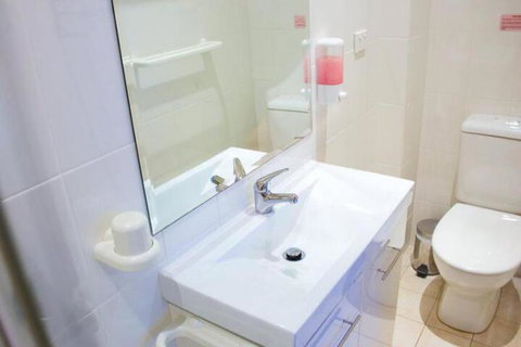Sydney City Lodge - Sydneys Hotel 3
