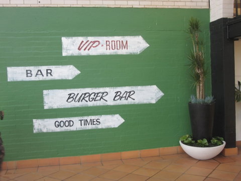 El Toro Motor Inn - Sydneys Hotel 3