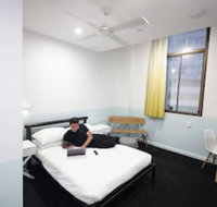 Sydney Central YHA - Hostel - Sydneys Hotel