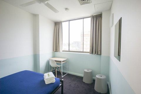 Sydney Central YHA - Hostel - Sydneys Hotel 7