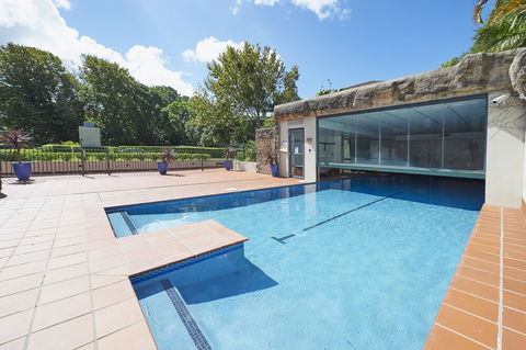 Waldorf Randwick Serviced Apartments - Sydneys Hotel 2