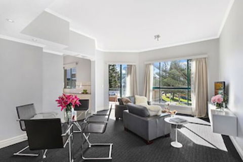 AEA The Coogee View Serviced Apartments - Sydneys Hotel 6