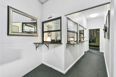 Airport Hotel Sydney - Sydneys Hotel 1