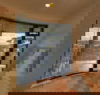 Sheer Pleasure Accommodation - Sydneys Hotel