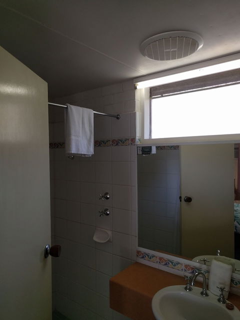Gloucester Motel - Sydneys Hotel 2
