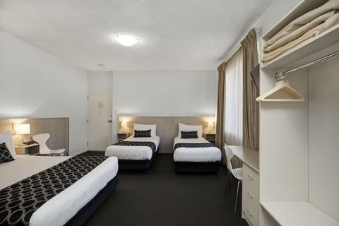 Adelaide Road Motor Lodge - Sydneys Hotel 6