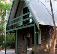 Caves Road Chalets - Sydneys Hotel