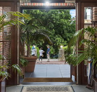 Caves House Hotel and Apartments - Sydneys Hotel