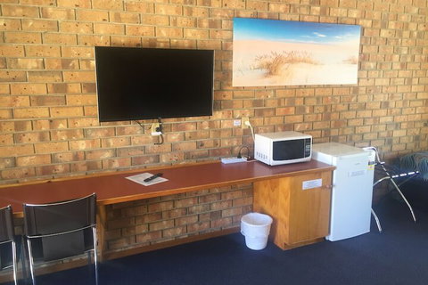 Kadina Gateway Motor Inn - Sydneys Hotel 5