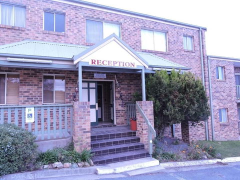 Acacia Snowy Motel - Sydneys Hotel 1