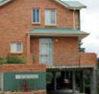 Twin Seasons 5 Deluxe Holiday Apartment - Sydneys Hotel