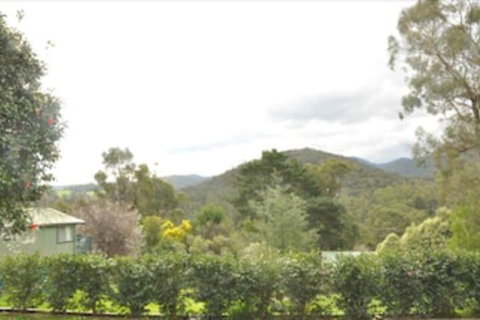 Healesville Maroondah View Motel - Sydneys Hotel 7
