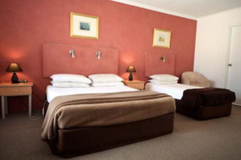 Bella Villa Motor Inn - Sydneys Hotel 4