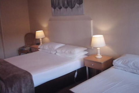 Bella Villa Motor Inn - Sydneys Hotel 7