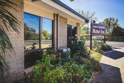 Central Highlands Motor Inn - Sydneys Hotel 1