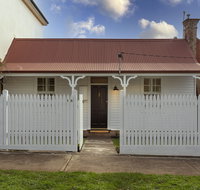 Daylesford Spa Accommodation - Sydneys Hotel