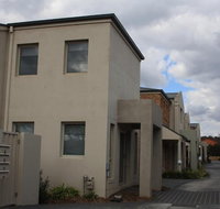 Grand Manor Motor Inn - Queanbeyan - Sydneys Hotel