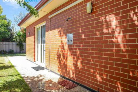 All Seasons Port Elliot Holiday House - Sydneys Hotel 5