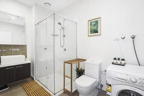 Roomerang At Melbourne Star 40 - Sydneys Hotel 5