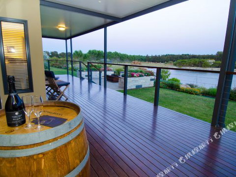 Charlie Bravo Villa Margaret River - Sydneys Hotel 1