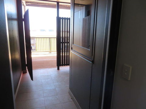 Best View In Port Hedland - Sydneys Hotel 6