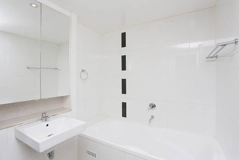 B08-darling Harbour Studio - Sydneys Hotel 4
