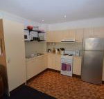 Kirwan 11 - Sydneys Hotel