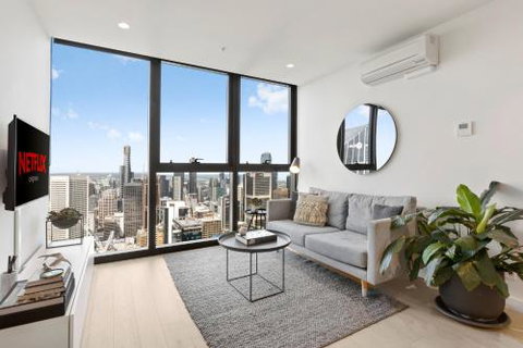 Luxuria Apartments EQ Tower - Sydneys Hotel 1