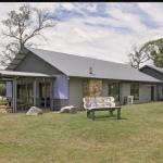 Kickenback Lodge - Sydneys Hotel 0