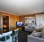Snowy Saga 1 Jindabyne - Sydneys Hotel