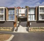 Chilam B Sophisticated style with views to the lake  mountains - Sydneys Hotel