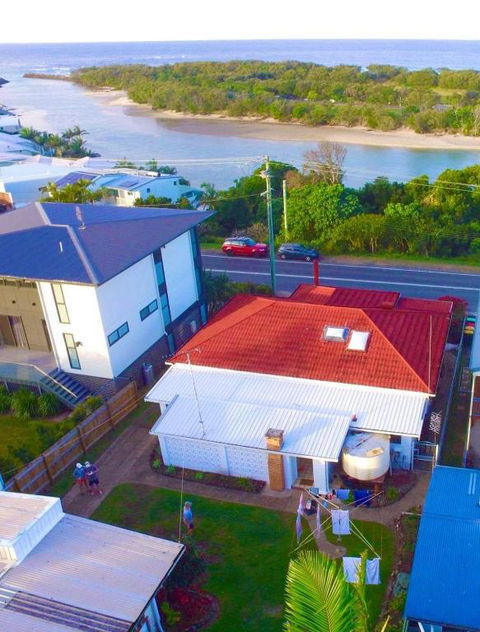 A Drop In The Ocean Kingscliff - Sydneys Hotel 1