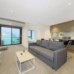 A Modern & Central Apt With Beautiful City Views - Sydneys Hotel 0