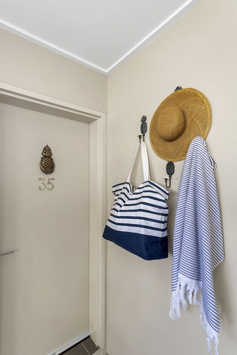 UNIT 35 Whitsundays - Sydneys Hotel 2