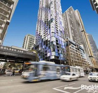 2BR LightHouse Suites in Melbourne CBD