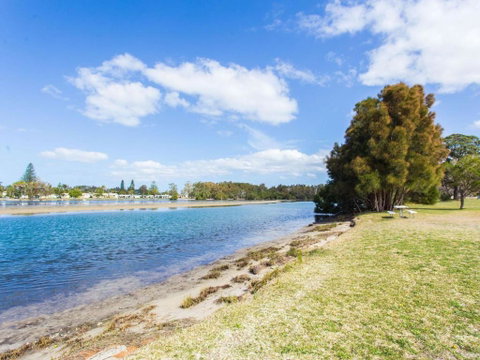 18 Rest Point - Sydneys Hotel 6