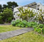 East Coast - Sydneys Hotel