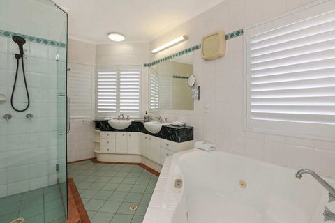 PRTFINO Ultimate Penthouse - Sydneys Hotel 5