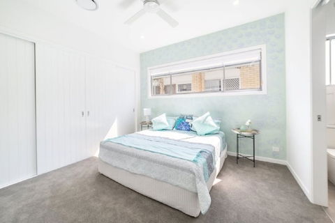 GC Private Homes - Waterfront Villas - Sydneys Hotel 6
