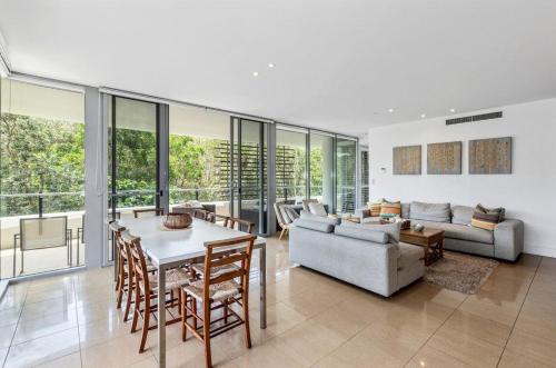 Casuarina NSW Sydneys Hotel