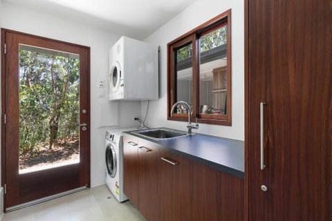 Kinka At Karboora - Sydneys Hotel 2