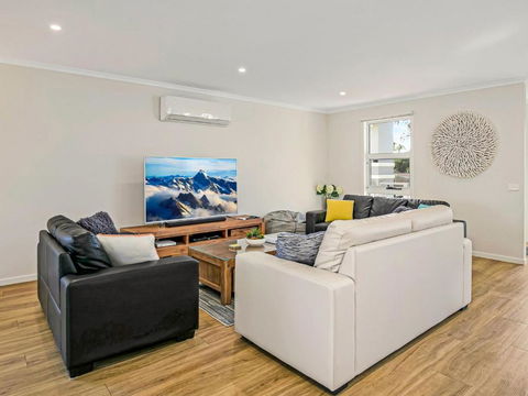 A Perfect Ten - Sydneys Hotel 4