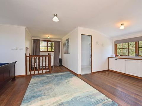 Soldiers Cottage Picturebook Vineyard Home - Sydneys Hotel 2