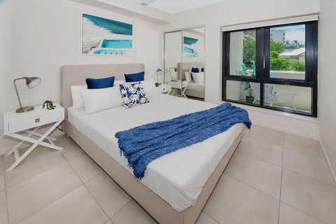 Apartment Near City On Lake 3 - Sydneys Hotel 4