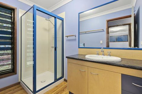 19 Billa Street - Sydneys Hotel 4