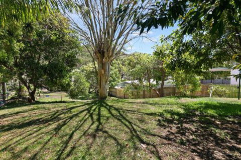 130 Tramican Street (Fishtails) - Sydneys Hotel 2