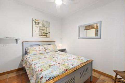 130 Tramican Street (Fishtails) - Sydneys Hotel 3