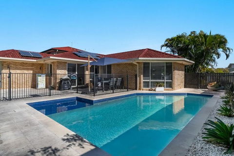Lazy Days In Lennox - Sydneys Hotel 1